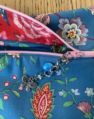 Projectbag een royale handwerktas