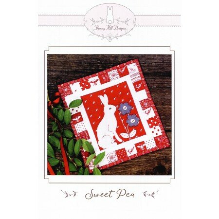 Moda - My redwork garden - Bunny Hill designs Sweet Pea mini quilt 24 x 22 cm Een erg leuk patroon de stof die gebruikt is is uit de seie My redwork garden 