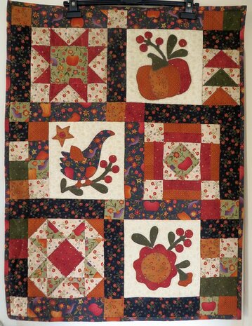 Herfst quilt patroon quilt formaat 65 cm x 85 cm. Erg leuke quilt in herfsttinten.