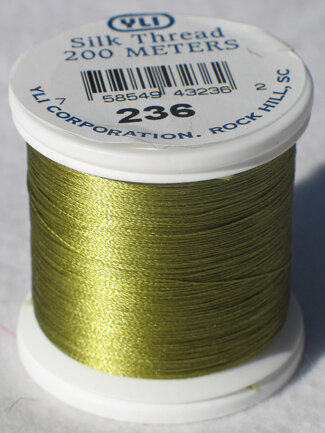 &nbsp;YLI SILK Thread &nbsp;200 meter- 202-10-230-SILK geschikt voor hand appliqu&eacute;. The 100wt thread is dun garen welke verdwijnt in de stof. 200 meter op de spoel en 100% pure filament silk.