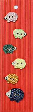Hand Gemaakte Knopen op een kaart&nbsp;&nbsp;Leuk&nbsp;voor quilts, kleding, kaarten&nbsp;etc. Elke knoop is met de hand gemaakt in Zuid Afrika