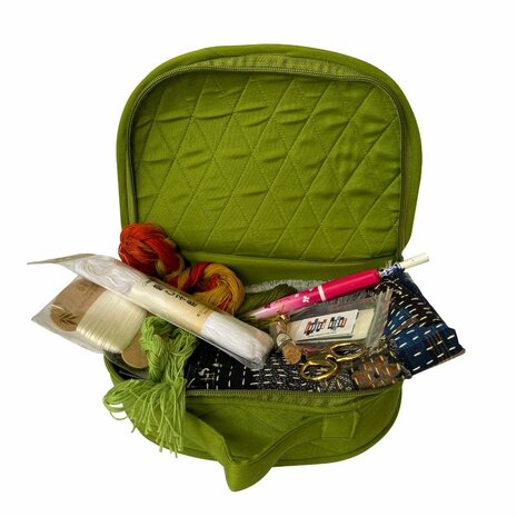 Yazzii Oval sewing box green