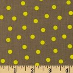 Camelot - Bright Now - 03 Stippen  Een frisse kleur limoen met licht taupe design al onze stoffen zijn 110 cm breed en 100% katoen. er is een bijpassende stof taupe met stippen.