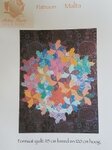 Patroon Malta erg leuk om te maken U gebruikt 1 patroondeel waarvan u de bloemen maakt. met de hand of met de naaimachine. Nederlande beschrijving van de quilt Formaat 115 cm x 120 cm,