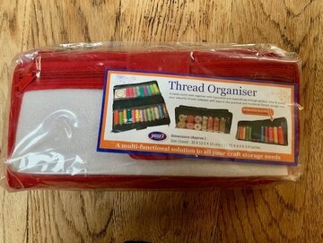 Thread organizer  Merk Yazzii  rood