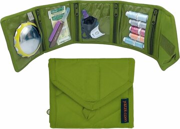 Travel wallet Yazzii green